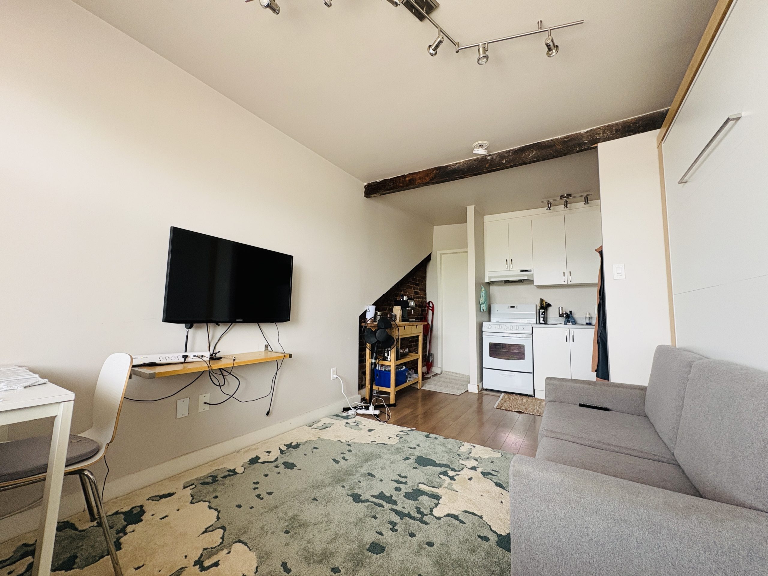 254 Rue Saint-Jean — photo 1