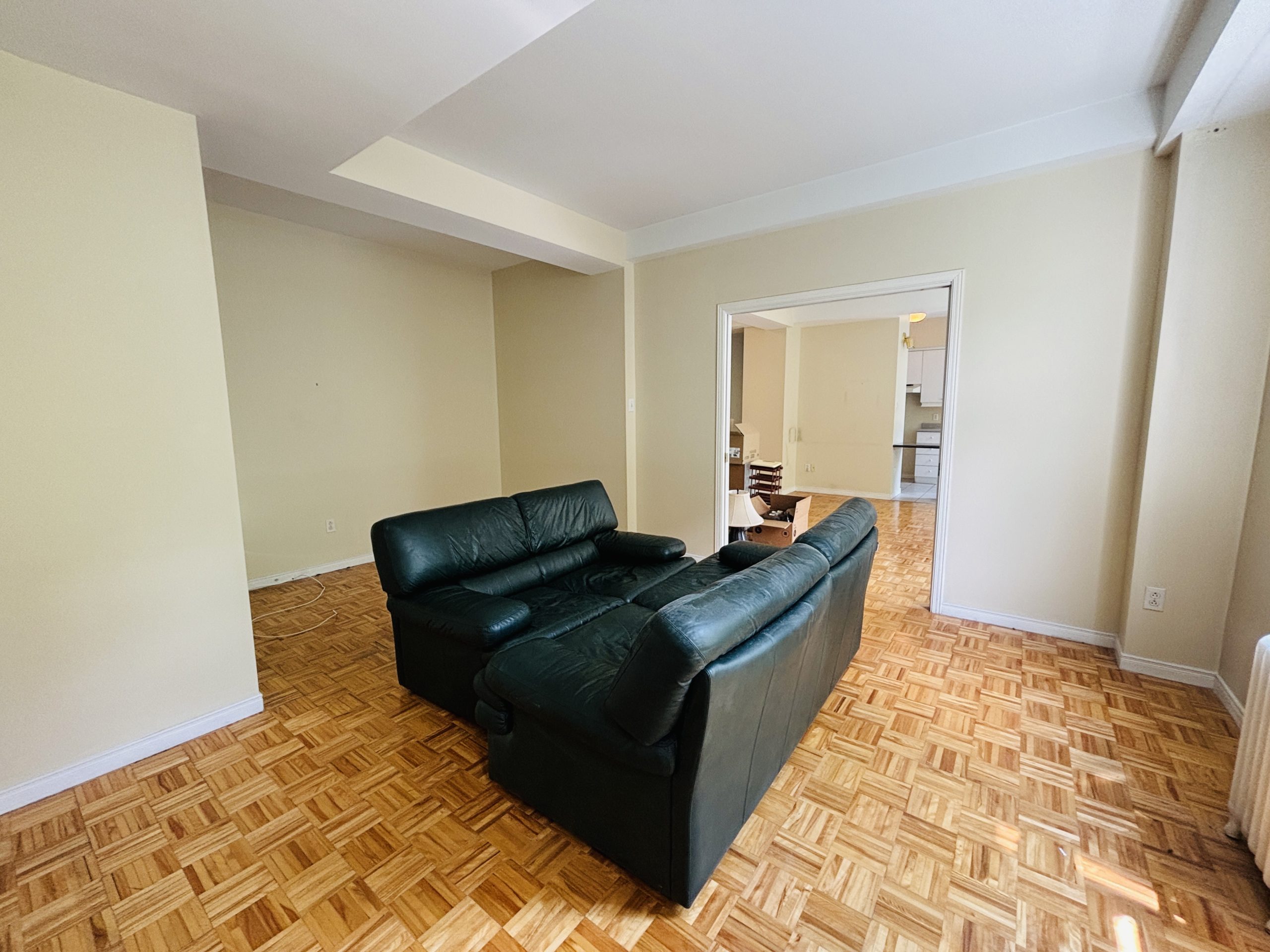 220-470 Grande Allee E. - 4 1/2 Montcalm