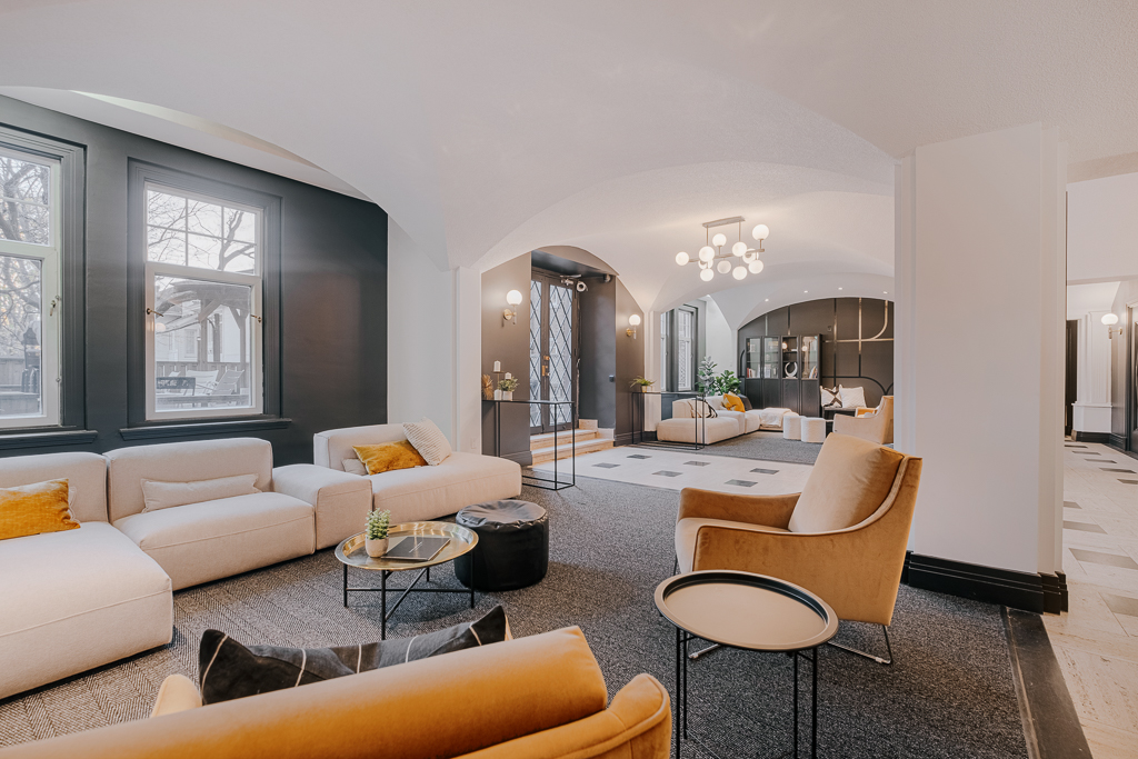 220-470 Grande Allee E. - 4 1/2 Montcalm