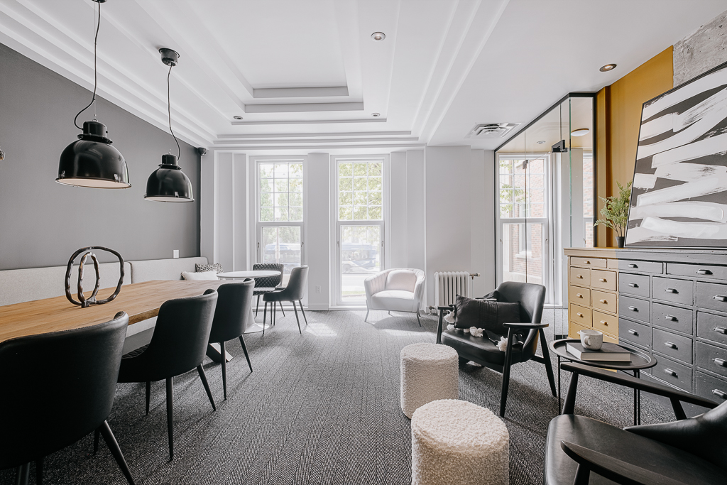 220-470 Grande Allee E. - 4 1/2 Montcalm